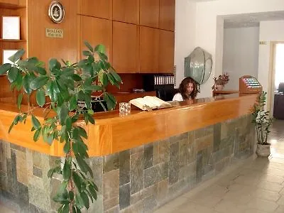 Irini 3*